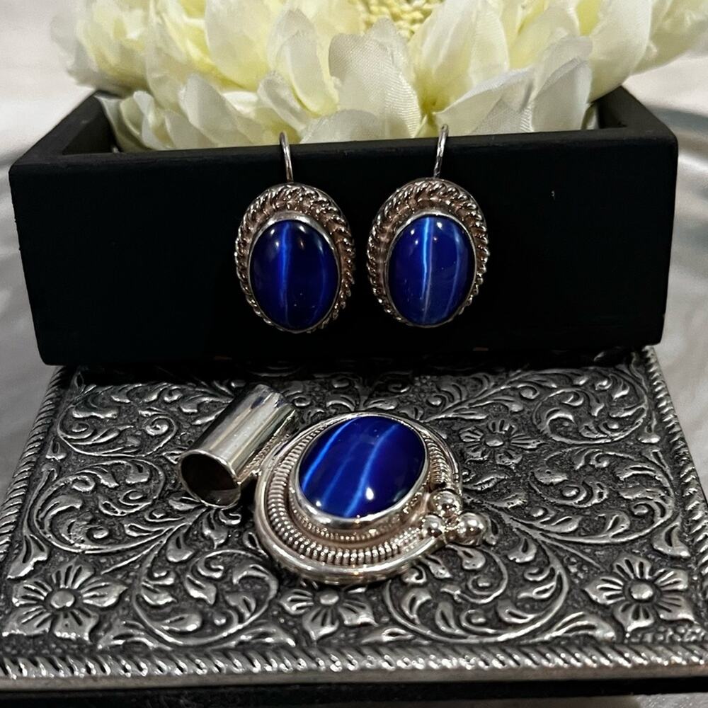 Vintage Mexican Taxco 925 Sterling Silver Cabochon Cut Cats Eye Pendant Earrings - Picture 10 of 15